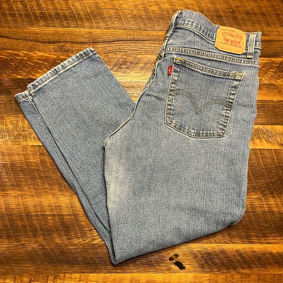 Levi’s size 16 short - Picture 6 of 6